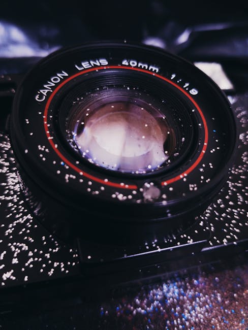 Macro lens showing focus and precision